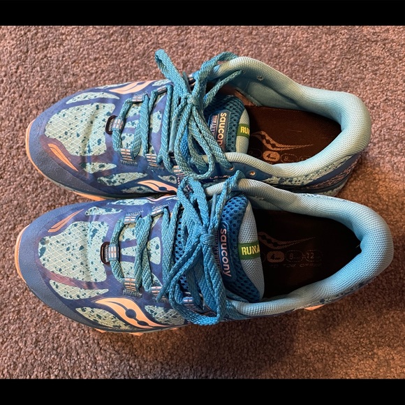 Saucony trail running shoes. Women’s size 8 - Picture 2 of 6